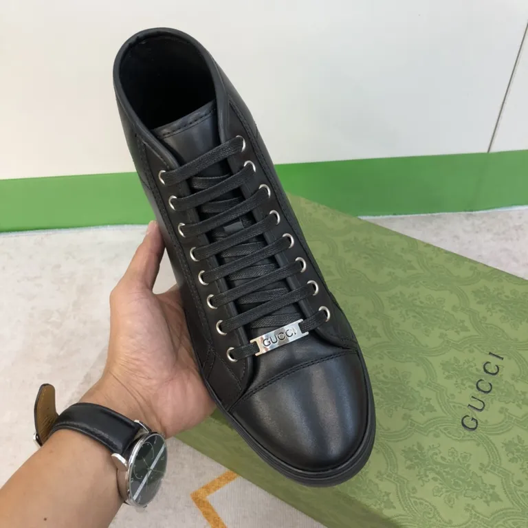 Gucci Shoe 